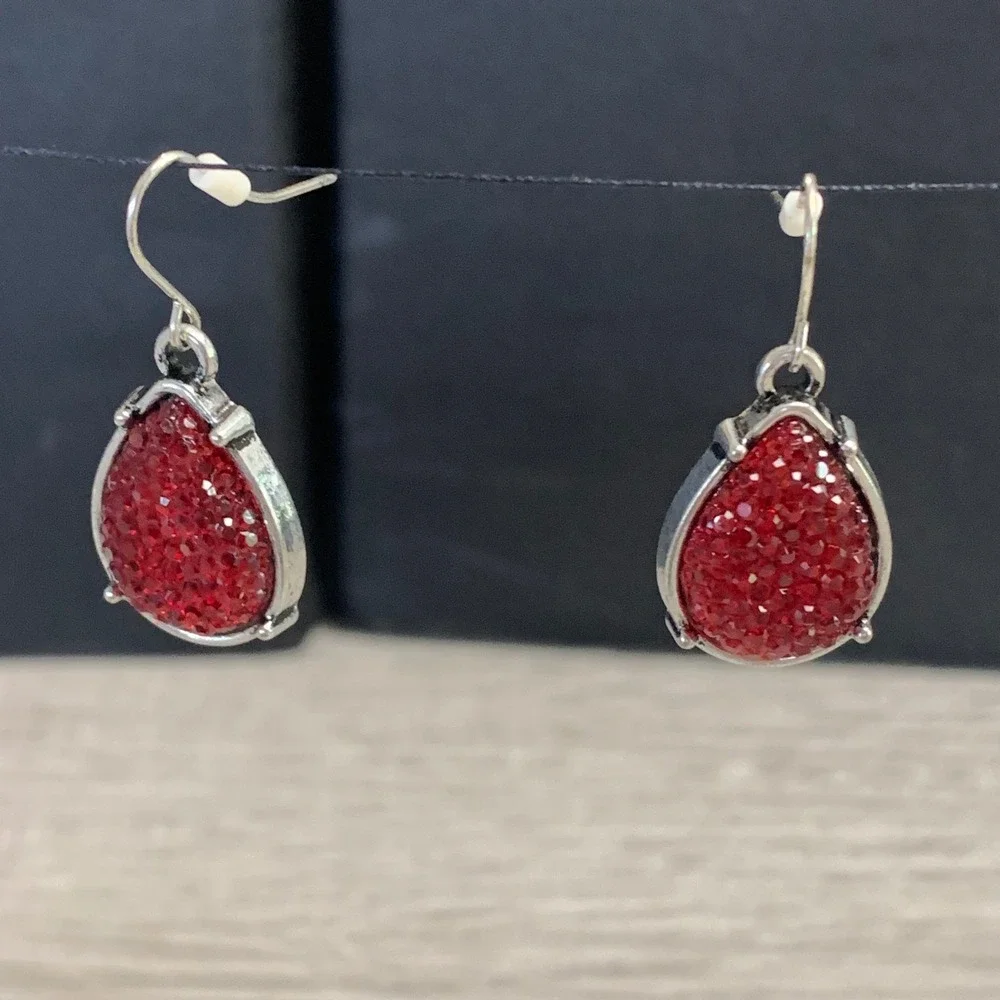 Red Teardrop Druzy Dangle Earrings Silver Tone Fishhook Sparkly Red 3800